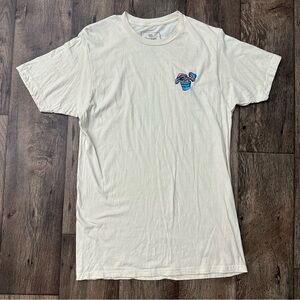 Red Eight Cotton Embroidered Mushrooms T-shirt Men’s Size M Beige